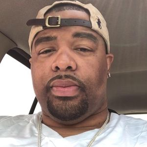 Meet your Posher, Lerell